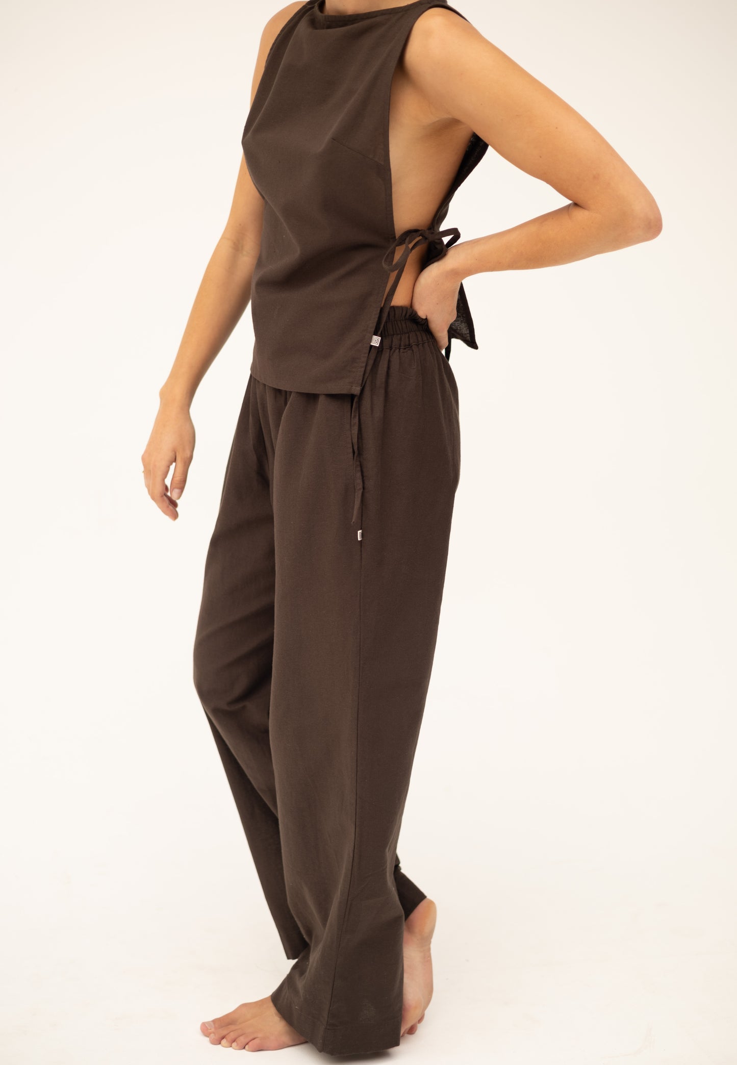 Chocolate Brown | STRING TOP
